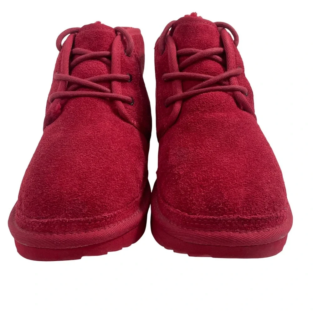 UGG Big Kids Neumel II Boots Red Suede Lace‎ Up Chukka Youth Size 5 Shoes